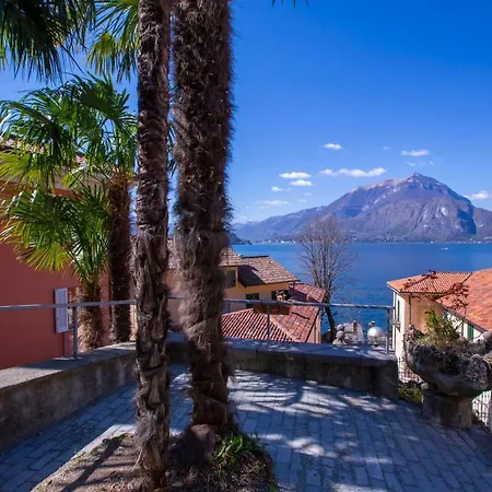 Fiumelatte Sleeps 6 Air Con Wifi T783173 Appartement *