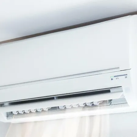Fiumelatte Sleeps 6 Air Con Wifi T783173 아파트